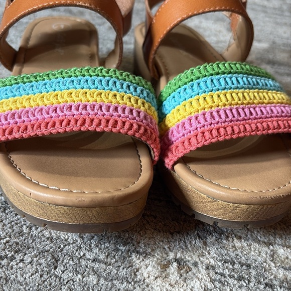 Cat and Jack -Colorful Kids Sandals - girls size 1 - platform - Picture 2 of 6